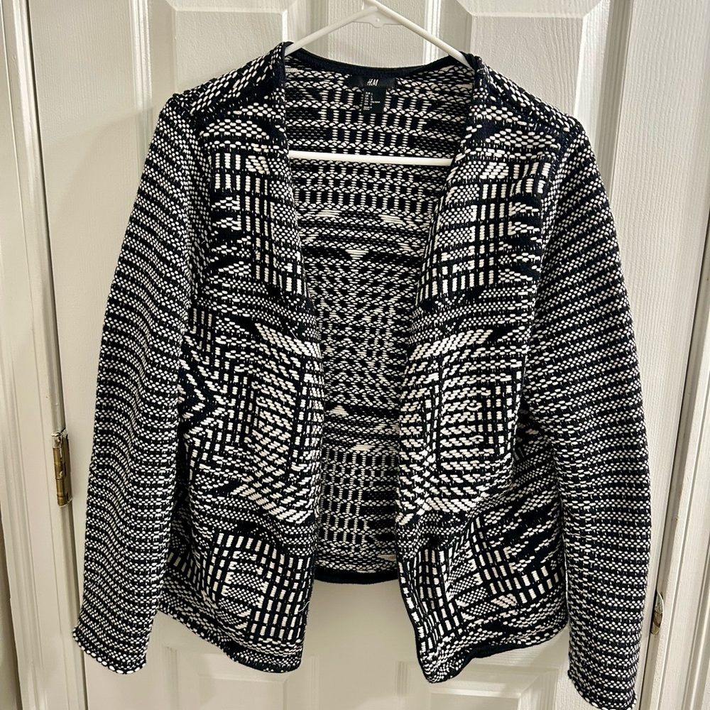 H&M Black and White Geometric Open Sweater Cardigan, Size L